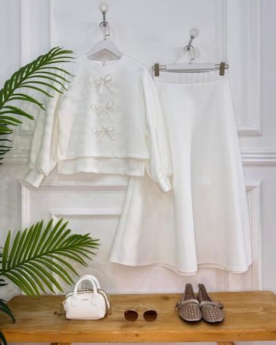 Kamila ikili Takım beyaz