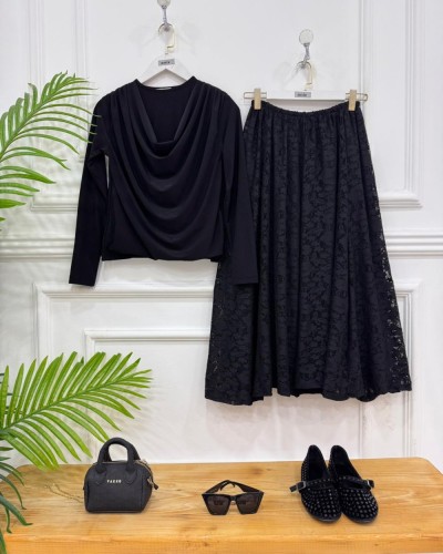 Lirik ikili kombin siyah etek siyah bluz