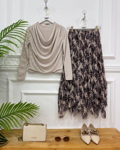 Ebru İkili kombin kahve etek bej bluz